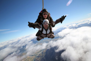 Skydiving in Queenstown